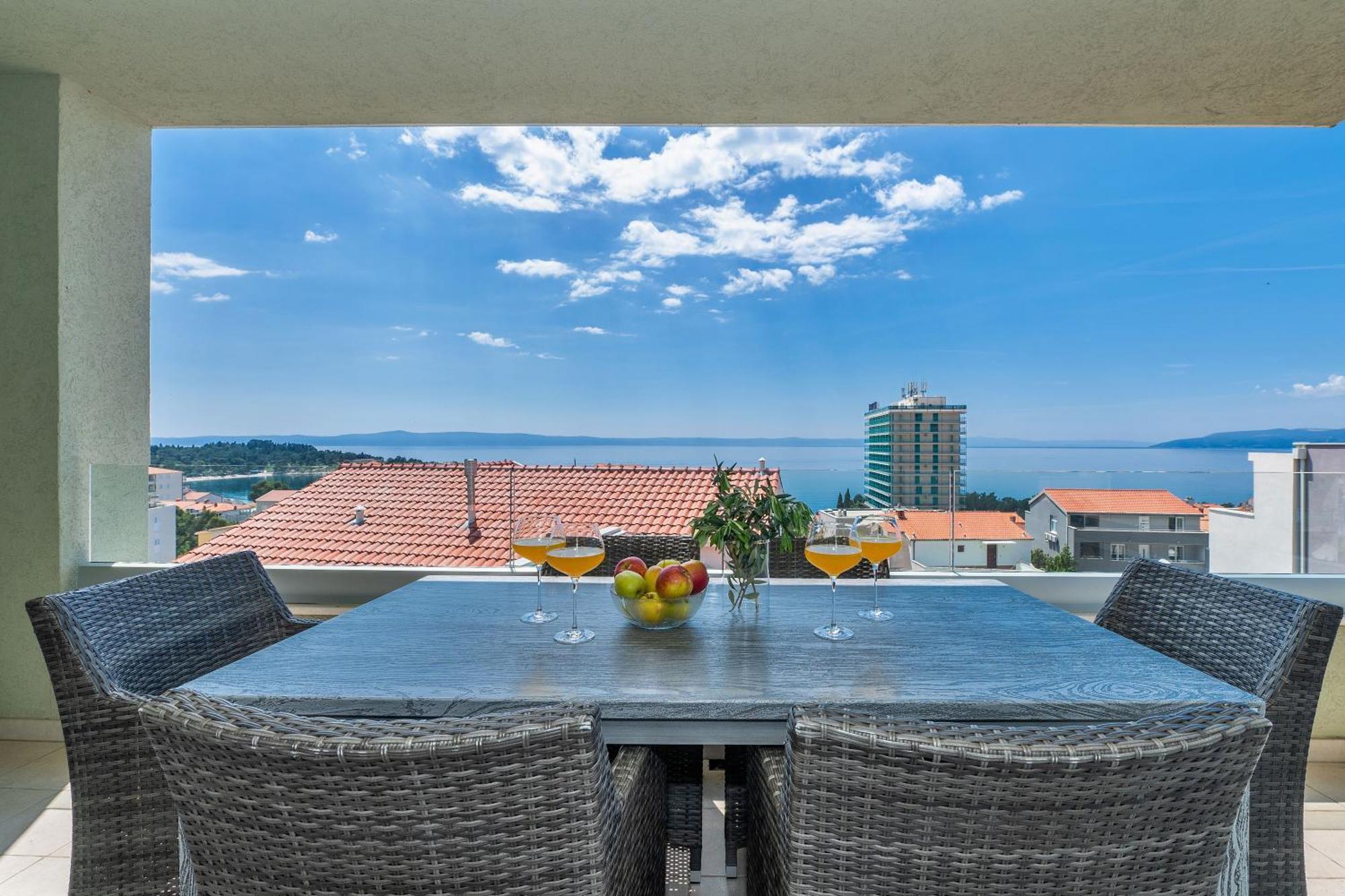 Luxury Apartment Stockholm -Sea&City View Makarska Buitenkant foto